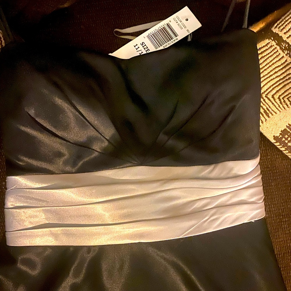 Beautiful dress for young female Junior size 11/12 black dress